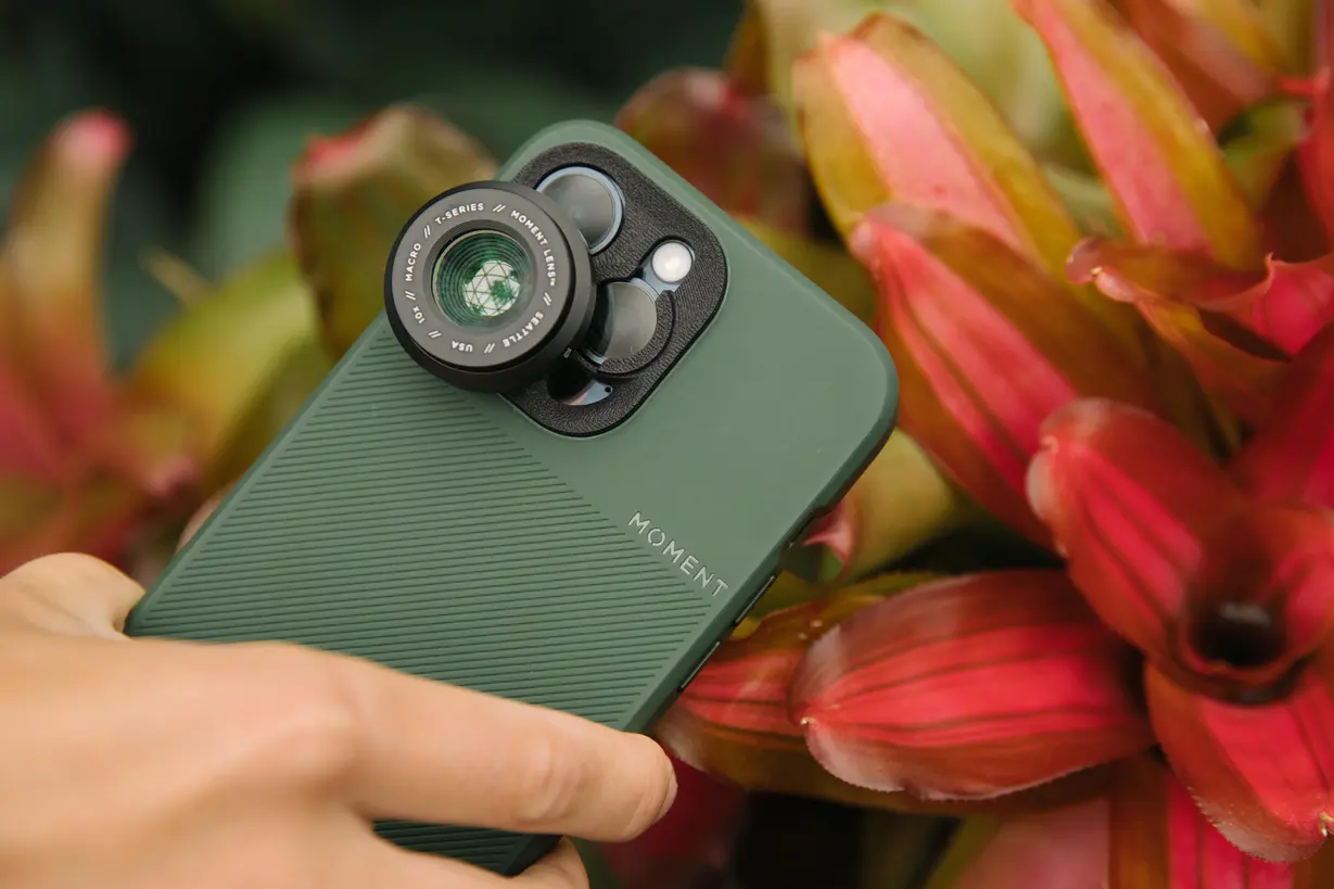 iphone 15 pro camera lens